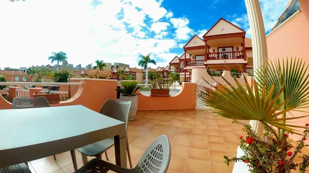 Spacious Villa 500 M From The Sea! Playa Del Duque Costa Adeje  Costa Adeje (Tenerife)