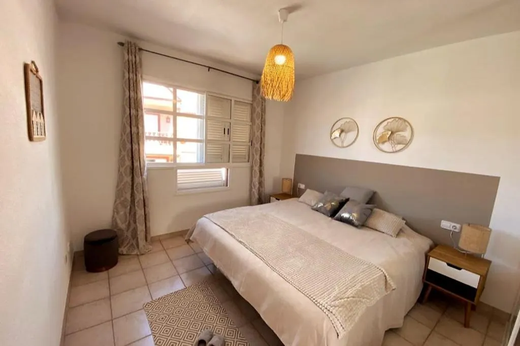 Сasa de vacaciones Spacious Villa 500 M From The Sea! Playa Del Duque Costa Adeje