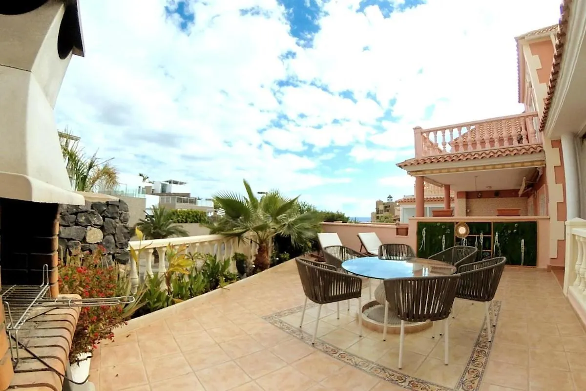 אדחה Spacious Villa 500 M From The Sea! Playa Del Duque