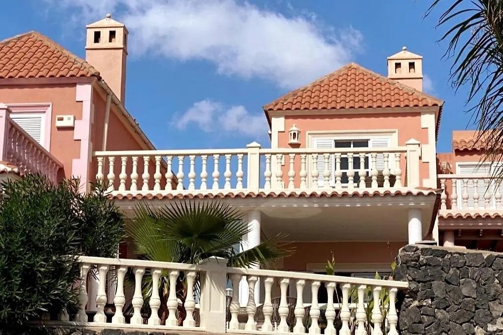אדחה Spacious Villa 500 M From The Sea! Playa Del Duque בית נופש