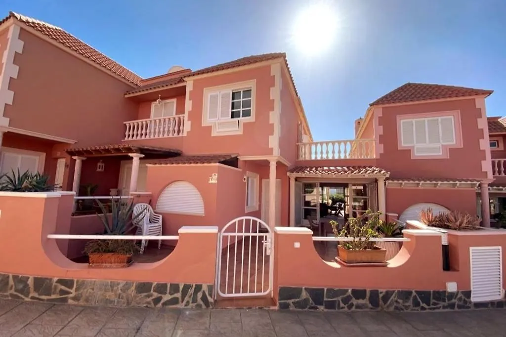 אדחה Spacious Villa 500 M From The Sea! Playa Del Duque ספרד