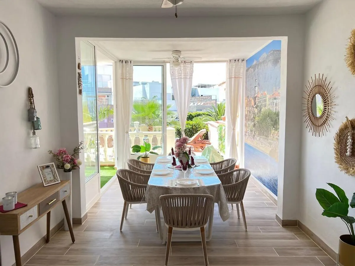 אדחה Spacious Villa 500 M From The Sea! Playa Del Duque ספרד